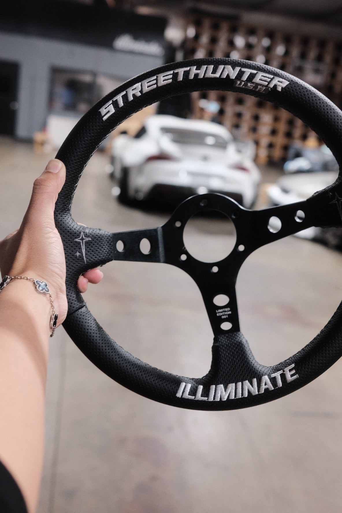 ILLHUNTER Steering Wheel (1/150) 150 STREETHUNTER DESIGNS