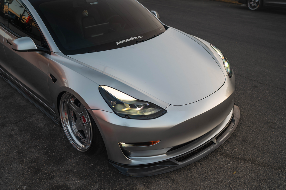 Tesla Model 3 Front Lip – STREETHUNTER DESIGNS